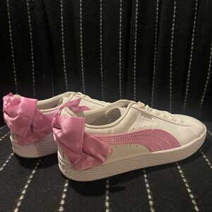 BASKET BOW PATENT JR 'WHITE ORCHID'